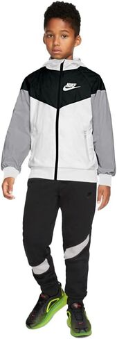 Nike Sportswear Windrunner Jacket (Little Kids/Big Kids) in Saudi Arabia