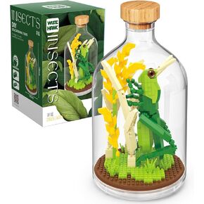 Mini Insect Collection Friend Set,Adult Animal Toy Building Set,Party Favors Gift for Kids,Office Home Decor Bugs Building Block Kits,New Year Easter Birthday Gift for Boys Girls(Grasshopper)