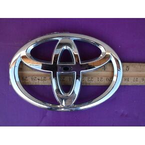 TOYOTA Genuine Accessories 75431-02080 Back Door Emblem