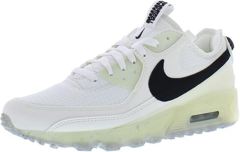 Nike Men's Sneaker in Saudi Arabia