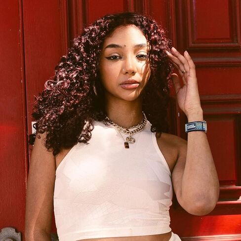 حلقة من النايلون متوافقة مع سوار ساعة Apple 38 مم 40 مم 41 مم 42 مم 44 مم 45 مم 49 مم للنساء والرجال، قابلة للتعديل بحزام خطاف معدني لساعة iWatch Ultra Series SE 8/7/6/5/4/3/2/1 in Kuwait