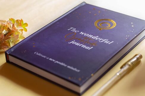 THE WONDERFUL GRATITUDE JOURNAL - Original Gratitude Journal, cultivate a positive mindset. Hard Cover, stamping gold, quality paper,gold bookmark strip, , weekly motivational messages, daily habits of self- reflection, gratitude and affirmation. in Saudi Arabia