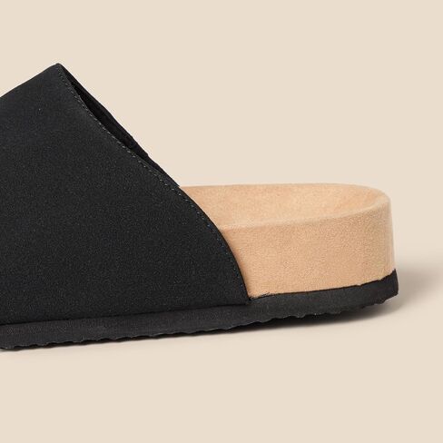 Amazon Essentials Men's Comfort Clogs in Saudi Arabia