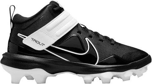 Nike mens Cleats in Saudi Arabia