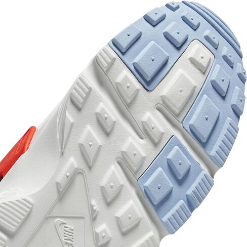 نايك هواراتشي رن (الطفل الكبير) in Kuwait