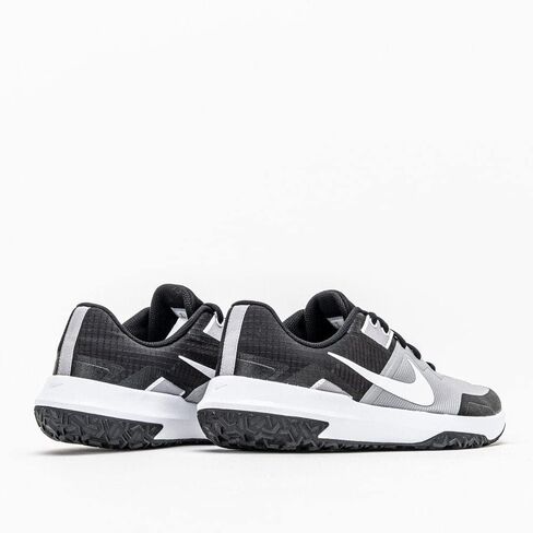 حذاء Nike Varsity Compete Tr 3 للرجال، أسود/رمادي/أبيض، 14 in Saudi Arabia