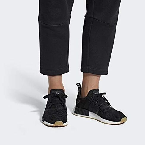 حذاء رياضي رجالي Nmd_r1 من أديداس أوريجينالز in Kuwait