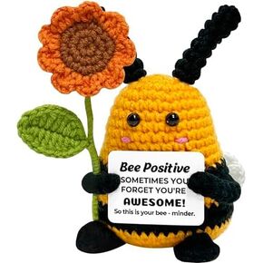 Mini Inspirational Bee Positive Gifts for Women Men, Fathers Day Birthday Gifts for Friends Coworker Sister Teacher Appreciation Gift, Graduation Friendship Gift, Emotional Support Crochet Bee Decor