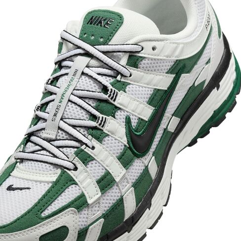 Nike Women's Running Shoe in Kuwait