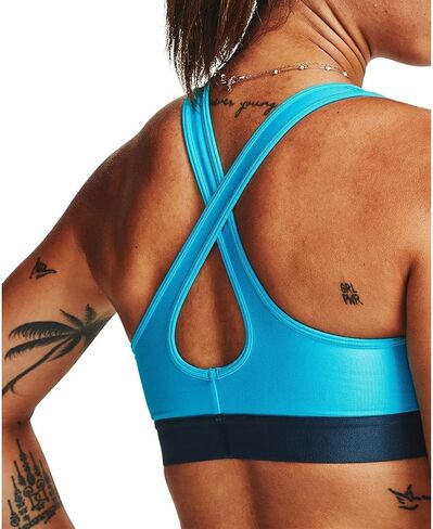 حمالة صدر رياضية من Under Armour Women's Heatgear Armour متوسطة التأثير مع حمالة صدر 1307200 in Saudi Arabia
