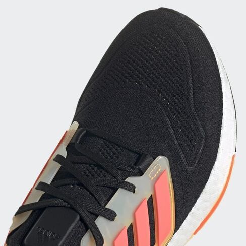 adidas Ultraboost 22 Vivid Red/Vivid Red/Turbo 10.5 D (M) in Saudi Arabia