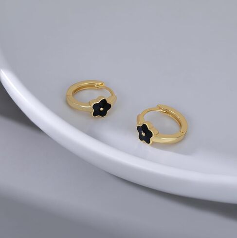 Sluynz Solid 925 Sterling Silver Black Flower أقراط الطوق للنساء المراهقات الصغيرة الزهرة أقراط Huggie in Saudi Arabia