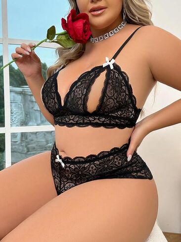 Verdusa Women's Plus Size 2 قطعة صغيرة من الدانتيل الملابس الداخلية مجموعة القوس قطع Bralettes ومجموعة اللباس الداخلي in Saudi Arabia