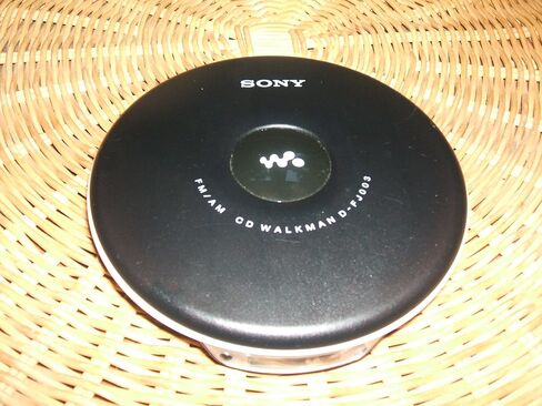 Sony D-FJ003 CD Walkman with AM/FM Tuner (Black) in Kuwait