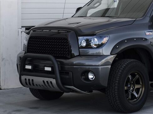 Armordillo USA 7141346 Classic Bull Bar Fits 1988-2000 Chevy C/K 2500/3500 - Matte Black W/Aluminum Skid Plate in Saudi Arabia