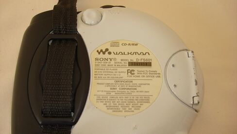 Sony D-FS601 S2 Sports CD Walkman Portable Disc Player in Saudi Arabia