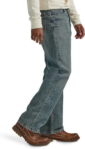 Wrangler Authentics Men’s Relaxed Fit Boot Cut Jean, Tinted Mid Shade, 33W x 32L in Kuwait