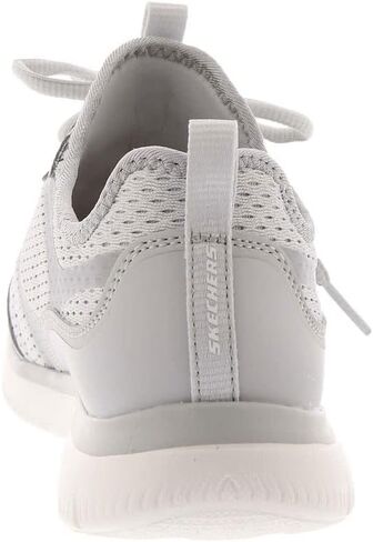 حذاء رياضي نسائي كلاسيكي مجاني من Skechers Sport in Saudi Arabia