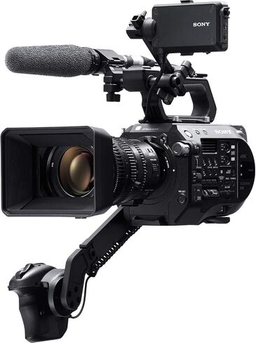 Sony PXW-FS7M2 4K XDCAM Super 35 Camcorder Kit with 18-110mm Zoom Lens Professional Camcorder, Black (PXWFS7M2K) in Saudi Arabia