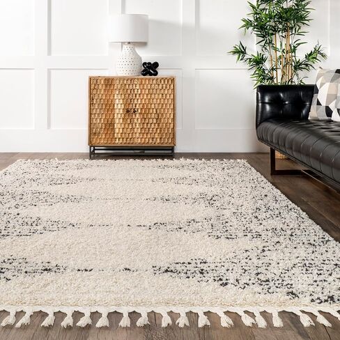 سجادة منطقة NuLOOM Bria مغربية ذات شرابة - 2 × 14 سجادة عداء أشعث حديثة/معاصرة سجاد أبيض/فحمي لغرفة المعيشة وغرفة النوم وغرفة الطعام والحضانة ومدخل المدخل in Saudi Arabia