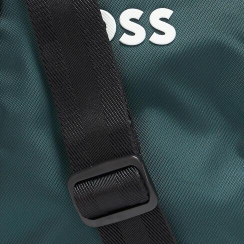 اصطاد حقيبة Crossbody صغيرة النايلون ، بيوتر جرين ، PCE. in Saudi Arabia