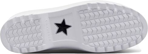 Converse Boy's Chuck Taylor All Star Lugged Lugged Lift Canvas (طفل كبير) in Saudi Arabia