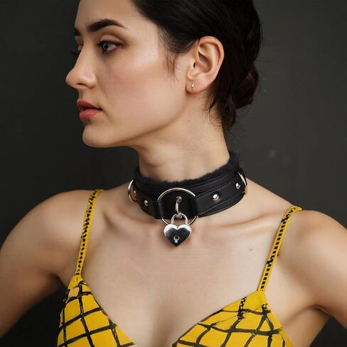 Gothic Leather collar for Women with Lock Detachable Choker Necklace Black in Saudi Arabia