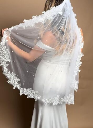 Wedding Veil Pearls Lace Flower Bridal Veil,1 Tier Cathedral Length Fingertip Length Veil Bride Veil with Metal Comb in Kuwait