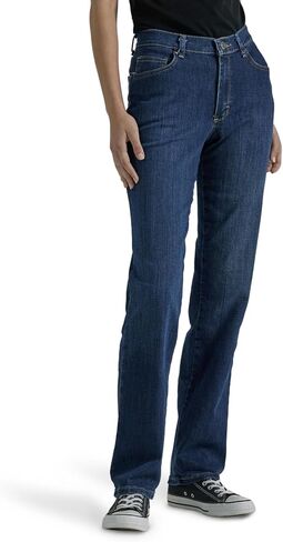 Lee Women's Relaxed Fit Straight Leg Jean, Authentic Nordic, 20 Short in Saudi Arabia