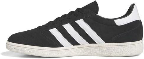 حذاء تزلج بيزنيتز للرجال من أديداس أوريجينالز in Kuwait