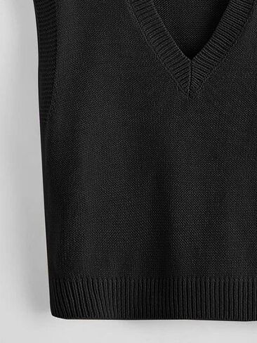 SOLY HUX Women's Sleeveless V Neck Sweater Vest Trendy Pullover Knitwear Tank Tops in Saudi Arabia