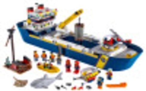 LEGO City Ocean Exploration Ship 60266, Toy Exploration Vessel, Mini Helicopter, Submarine, Shipwreck with Treasure, Lifeboat, Stingray, Shark, Plus 8 Minifigures (745 Pieces) in Kuwait