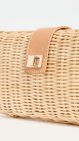 Lou Clutch النسائية in Saudi Arabia