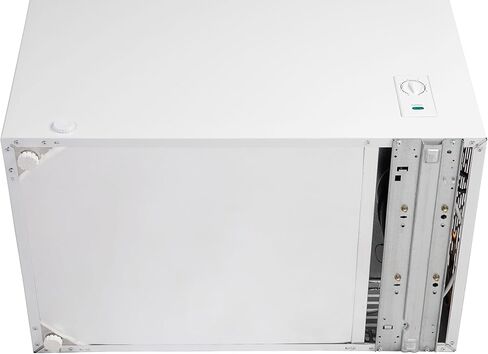 BLACK+DECKER 7.0 Cu. Ft. Chest Freezer, Holds up to 245 Lbs. of Frozen Food with Organizer Basket, BCFK706 in Kuwait