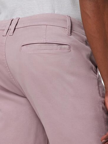 سروال قصير رجالي من Joe's Jeans in Saudi Arabia