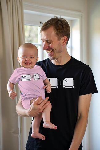 Tstars Dad and Baby متطابقة أزياء نسخة لصق الأب والابن ابنة مجموعة القمصان مطابقة in Kuwait