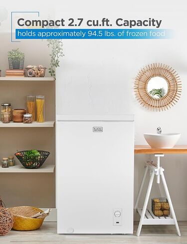 BLACK+DECKER 3.5 Cu. Ft. Chest Freezer, Holds up to 122 Lbs. of Frozen Food with Organizer Basket, BCFK356 in Kuwait
