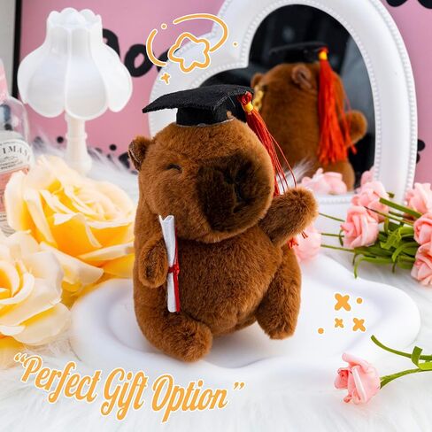 تخرج أفخم حشو حيوان لطيف Capybara keychain 2025 هدايا التخرج من أجله في كلية الثانوية كاوي كابيبارا الاشياء مع قبعة البكالوريوس والتمرير in Saudi Arabia