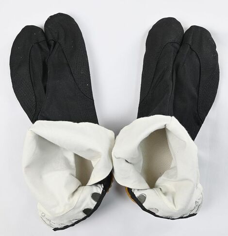 Tabi Unisex Black Work Tabi 5 Clasp No. 7004 in Saudi Arabia