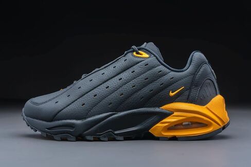 Nike Mens Hot Step Air Terra x NOCTA DH4692 002 Black University Gold - Size 10.5 in Saudi Arabia