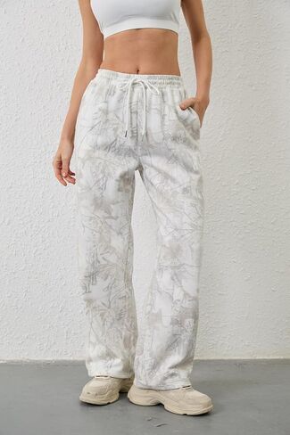 Camo Pants Women Baggy Fleece Y2K Camouflage Cargo Pants High Waisted Wide Leg Drawstring Jogger Sweatpants in Saudi Arabia