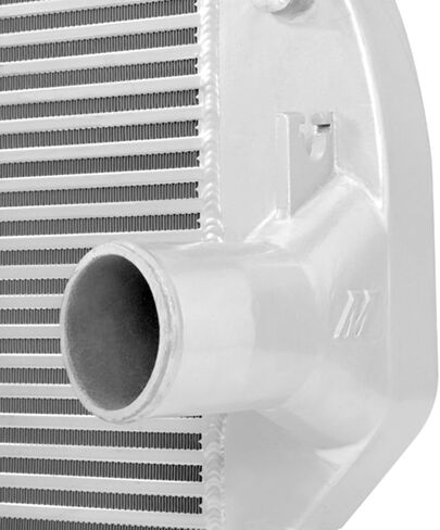 Mishimoto Mmint-Dmax-01SL Performance Intercooler متوافق مع شيفروليه 6.6L Duramax 2001-2005 Silver in Kuwait