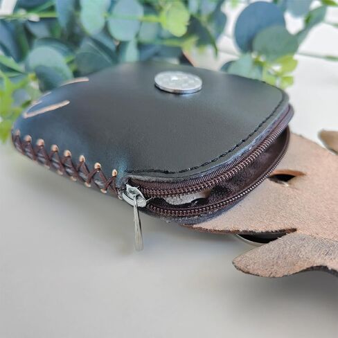 Yzikema 1 Pcs Leather Zipper Coin Purse Fox Shaped Wallet, Wrist Bag,Hand Bag,Coin Organizer, Change Holder,Card Case, Mini Leather Zipper Storage Bag for Women in Kuwait