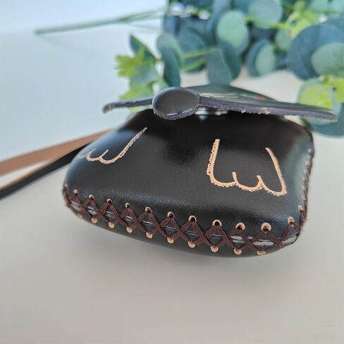 Yzikema 1 Pcs Leather Zipper Coin Purse Fox Shaped Wallet, Wrist Bag,Hand Bag,Coin Organizer, Change Holder,Card Case, Mini Leather Zipper Storage Bag for Women in Kuwait