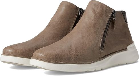 Johnston & Murphy Emery Zip Bootie in Kuwait