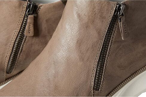 Johnston & Murphy Emery Zip Bootie in Kuwait