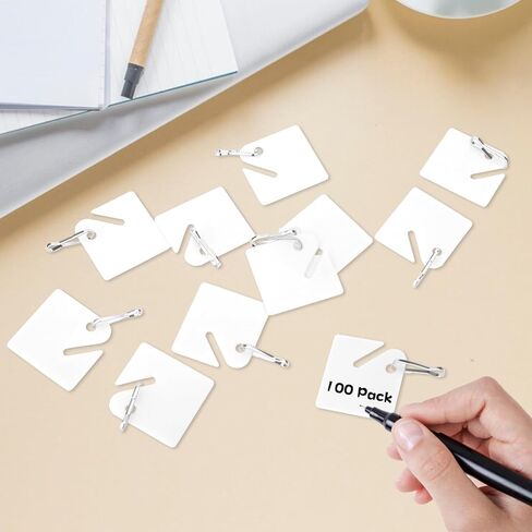 100 قطعة من علامات المفاتيح البلاستيكية مع ملصقات، علامات تعليق بيضاء مع خطافات معدنية معدنية، معرفات علامات حلقة المفاتيح الفارغة لخزائن المفاتيح وصناديق وخزائن المنزل والمكتب والمرآب in Kuwait