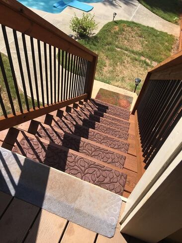 Aucuda 6pcs 8.5 "× 30" سلم Coco Coir Stair للشيوخ والكلب على خطوات خشبية داخلية ، شتاء ، عداء الجليد الدرج غير المنزلق مع دعم المطاط ، سجادة درج الحصير للقبضة في الهواء الطلق in Kuwait