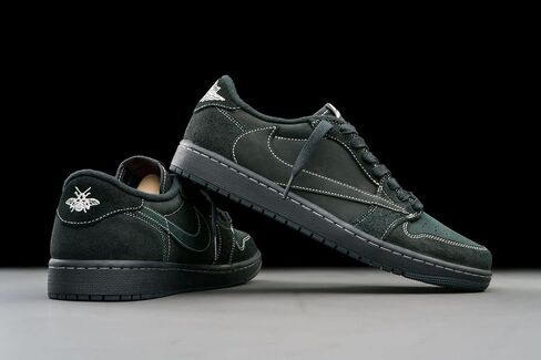 Jordan Mens Air Jordan 1 Low OG DM7866 162 Travis Scott - Reverse Mocha - Size in Saudi Arabia