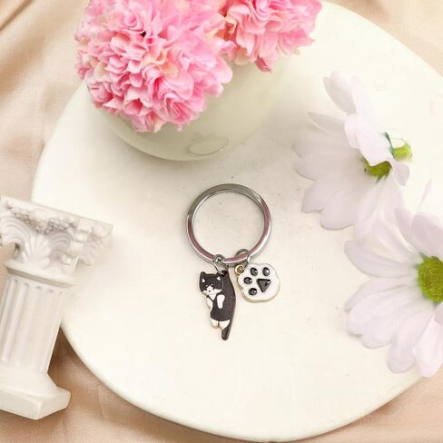 Cat Keychain, Cats Keychain with Paw Pendant for Women, Cute Kitty Gift for Friends Girlfriend Bestie Cat Lovers in Saudi Arabia